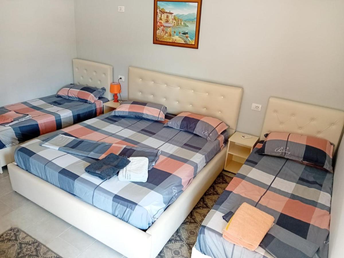Hotel Ziku Durres Bagian luar foto