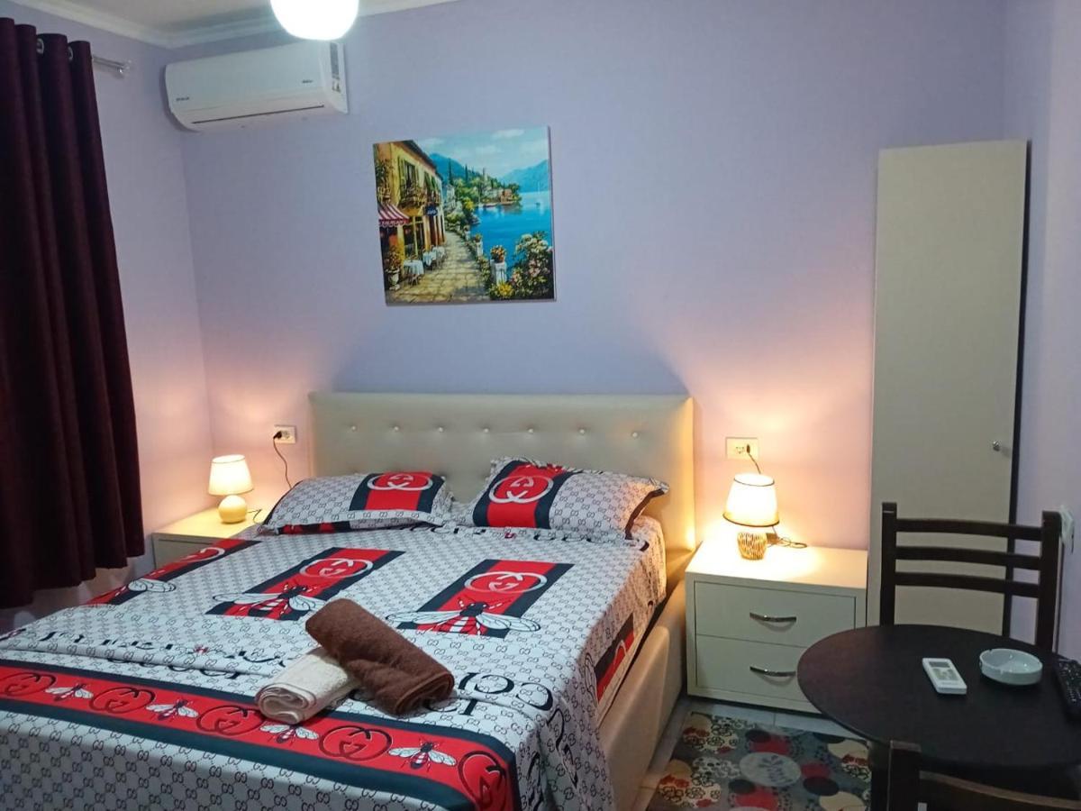 Hotel Ziku Durres Bagian luar foto